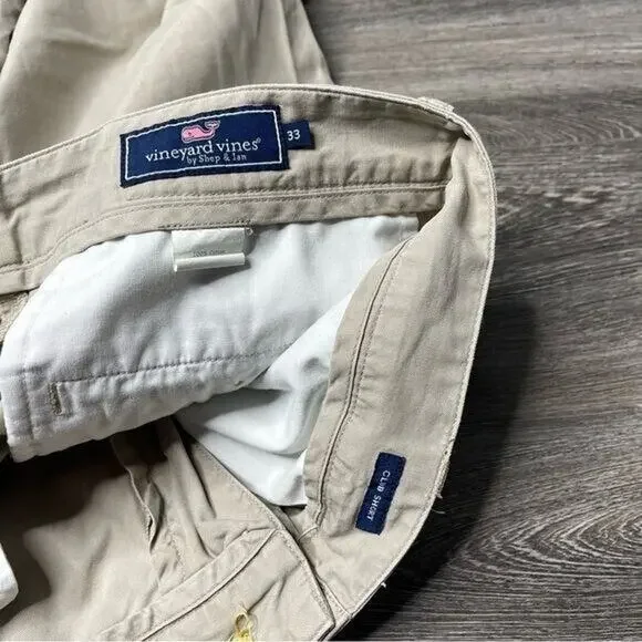 Vineyard Vines Men's Shorts Size 33 Tan Chino - Picture 4 of 7